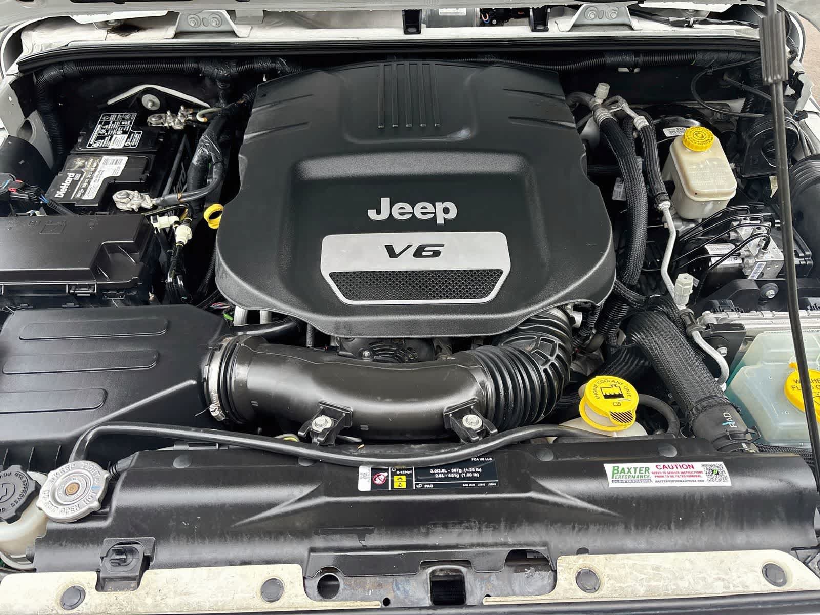 Used 2017 Jeep Wrangler Unlimited Sahara AWD/4WD image 28