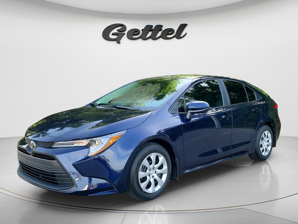 Used 2025 Toyota Corolla LE