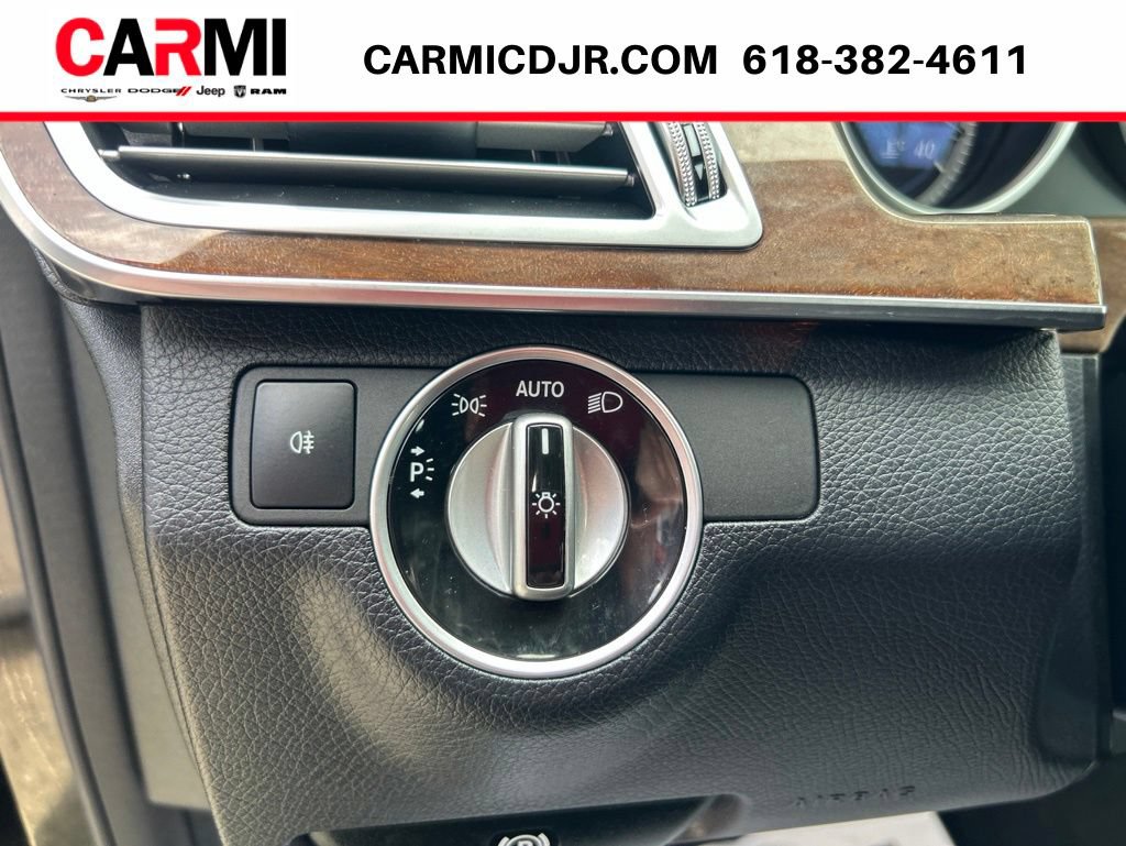 Used 2014 Mercedes-Benz E 350 4MATIC Wagon image 16
