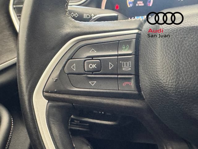Used 2022 Jeep Grand Cherokee L Limited w/ Black Appearance Package RWD image 20