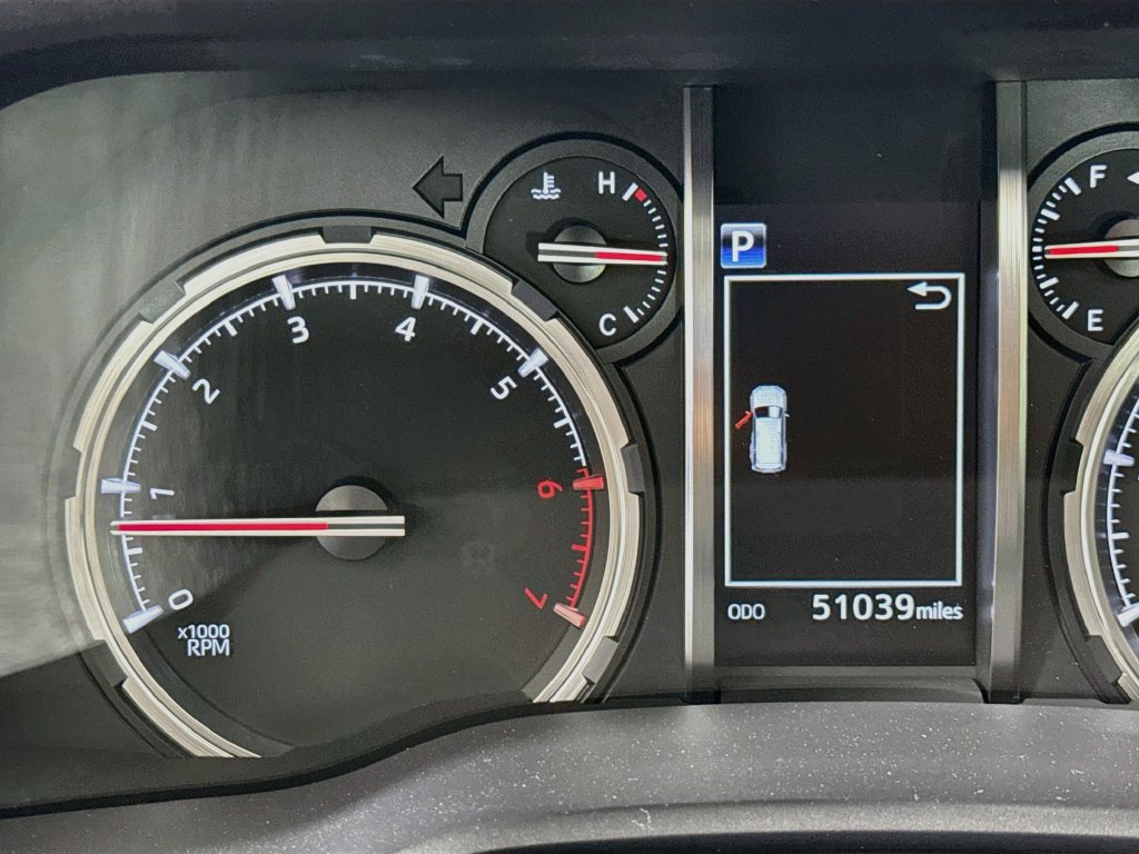 Used 2021 Toyota 4Runner Limited AWD/4WD image 12