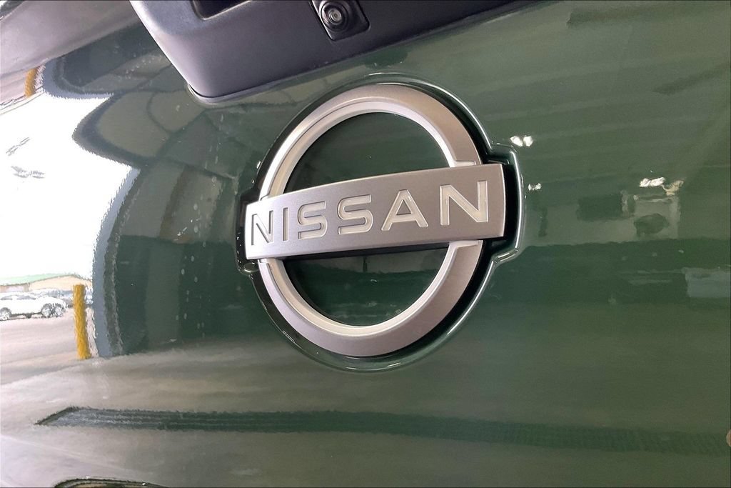 Used 2024 Nissan Titan SV w/ SV Bronze Edition Package RWD image 43