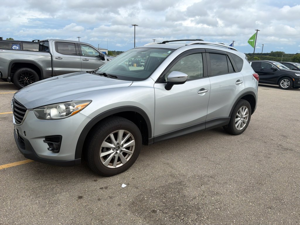 Used 2016 MAZDA CX-5 Touring FWD image 2