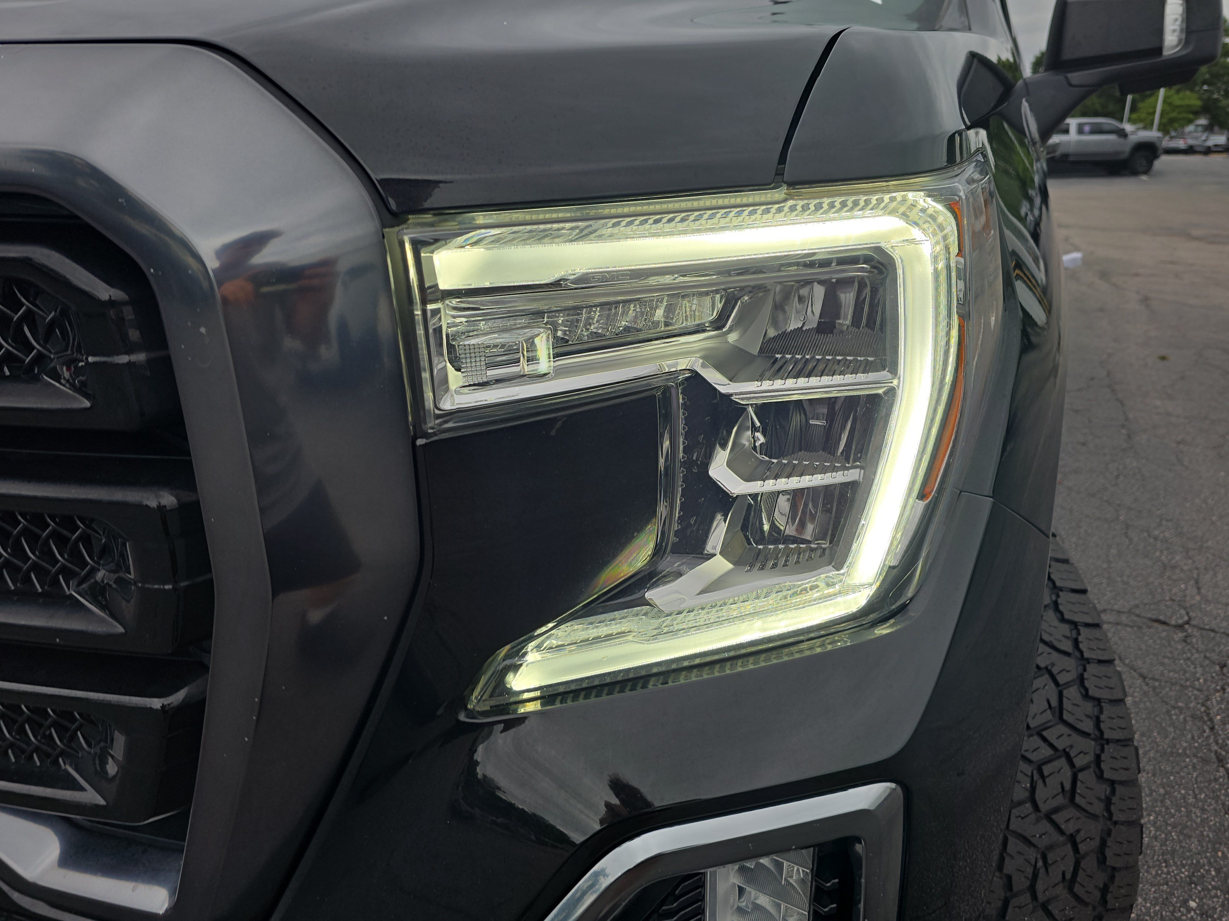 Used 2021 GMC Sierra 1500 AT4 w/ AT4 Value Package AWD/4WD image 33