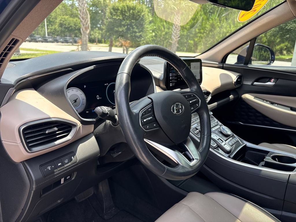 Used 2023 Hyundai Santa Fe Limited w/ Cargo Package FWD image 5