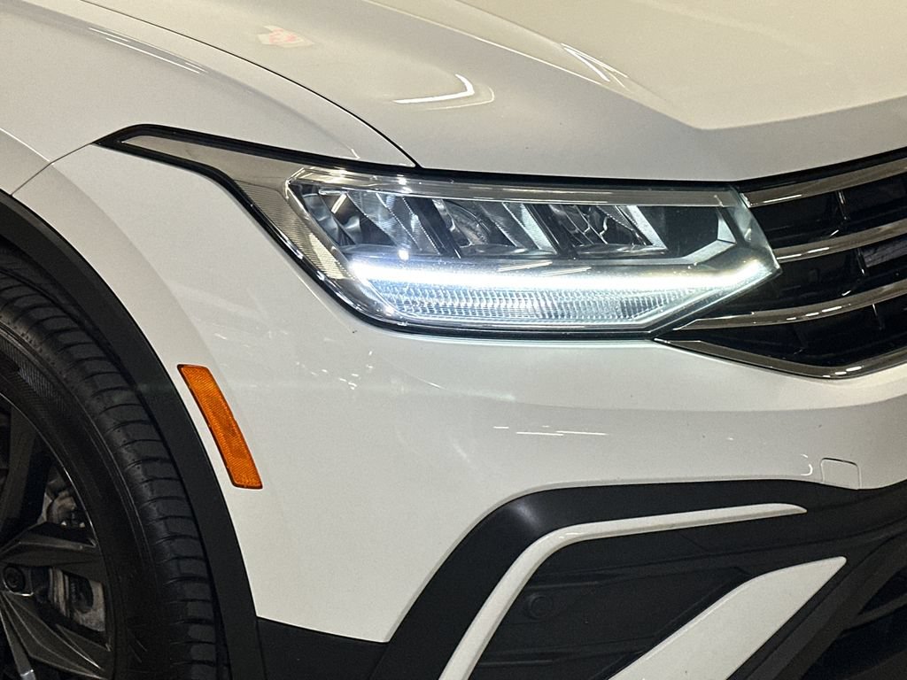 Used 2024 Volkswagen Tiguan Wolfsburg Edition FWD image 11