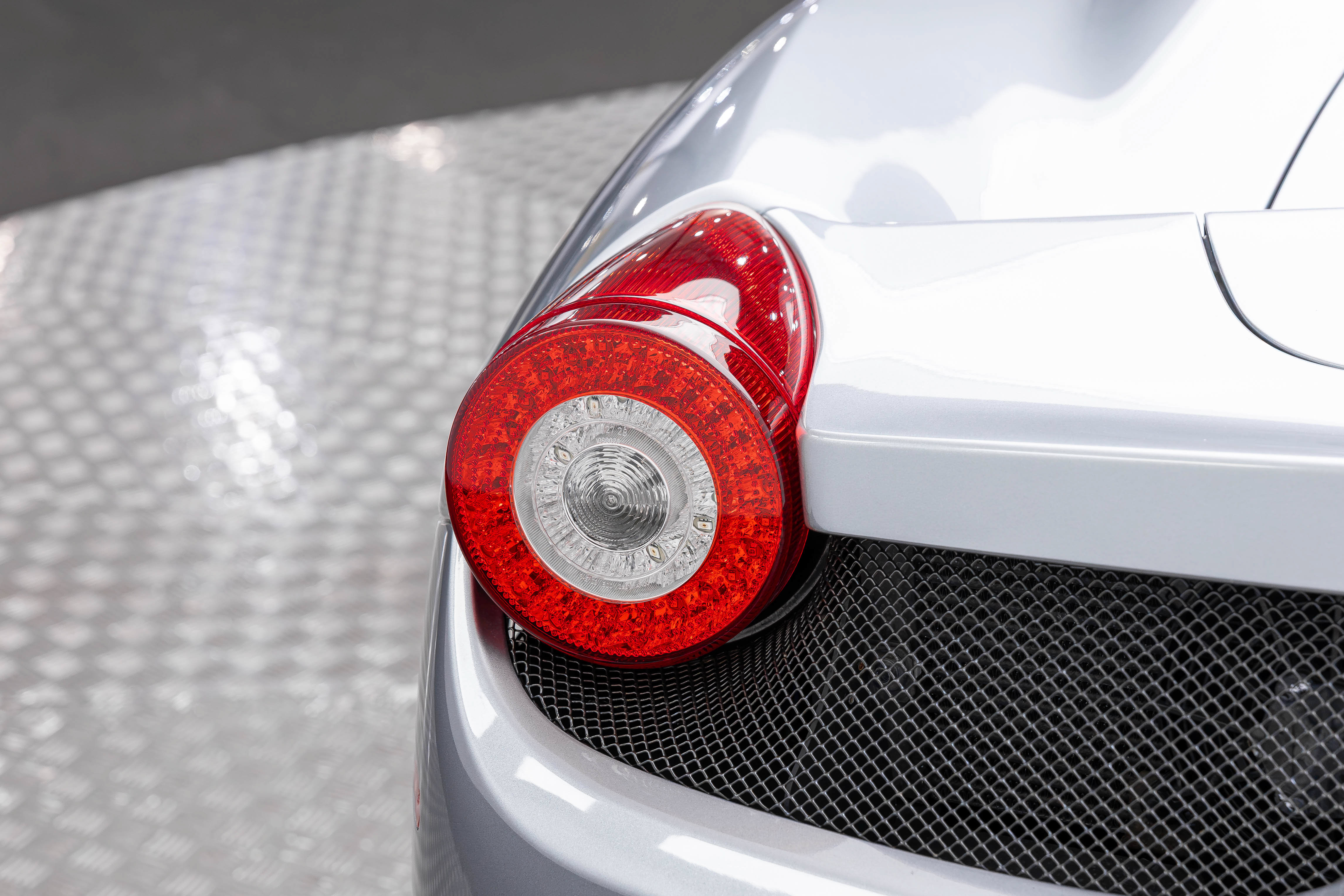 Certified 2013 Ferrari 458 Spider RWD image 60