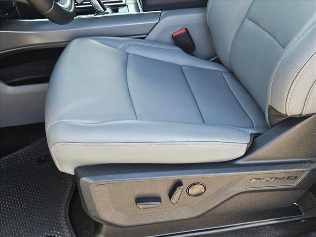 New 2025 Ford F150 Lightning Flash image 4