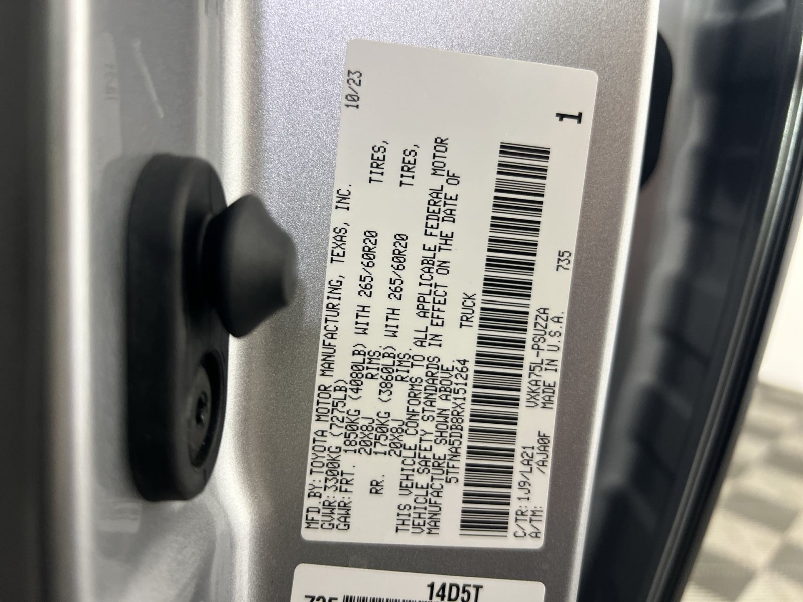 Used 2024 Toyota Tundra Platinum AWD/4WD image 30