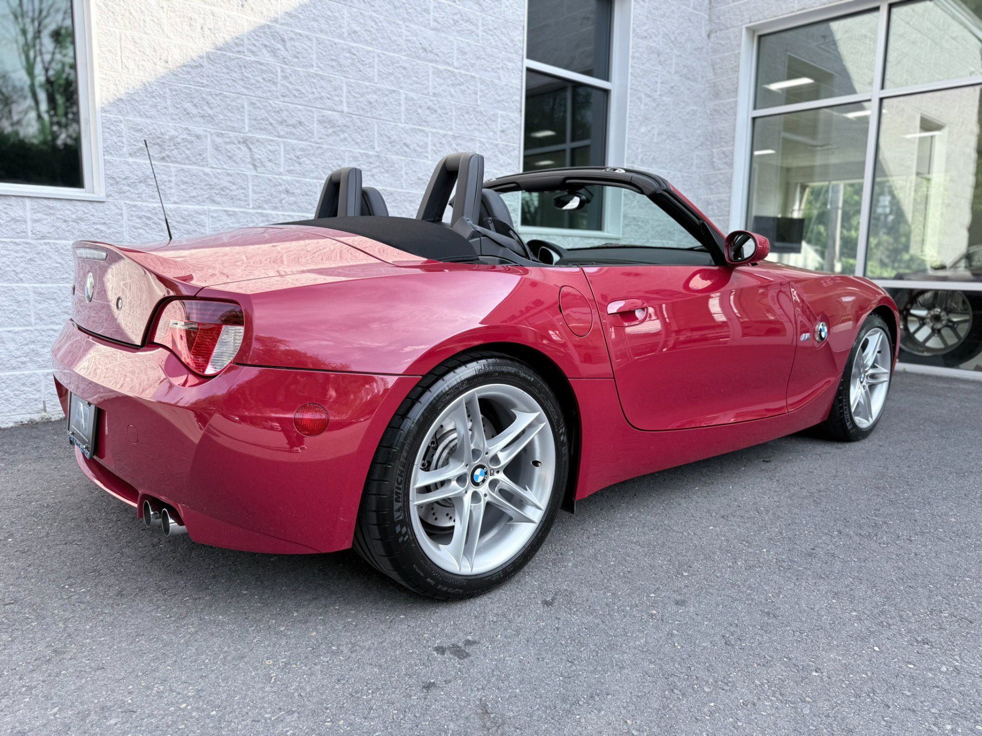 Used 2006 BMW M Roadster RWD image 22