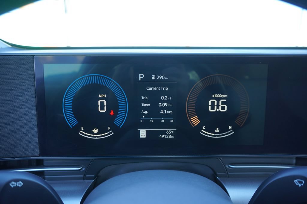 Used 2025 Hyundai Kona SEL FWD image 16