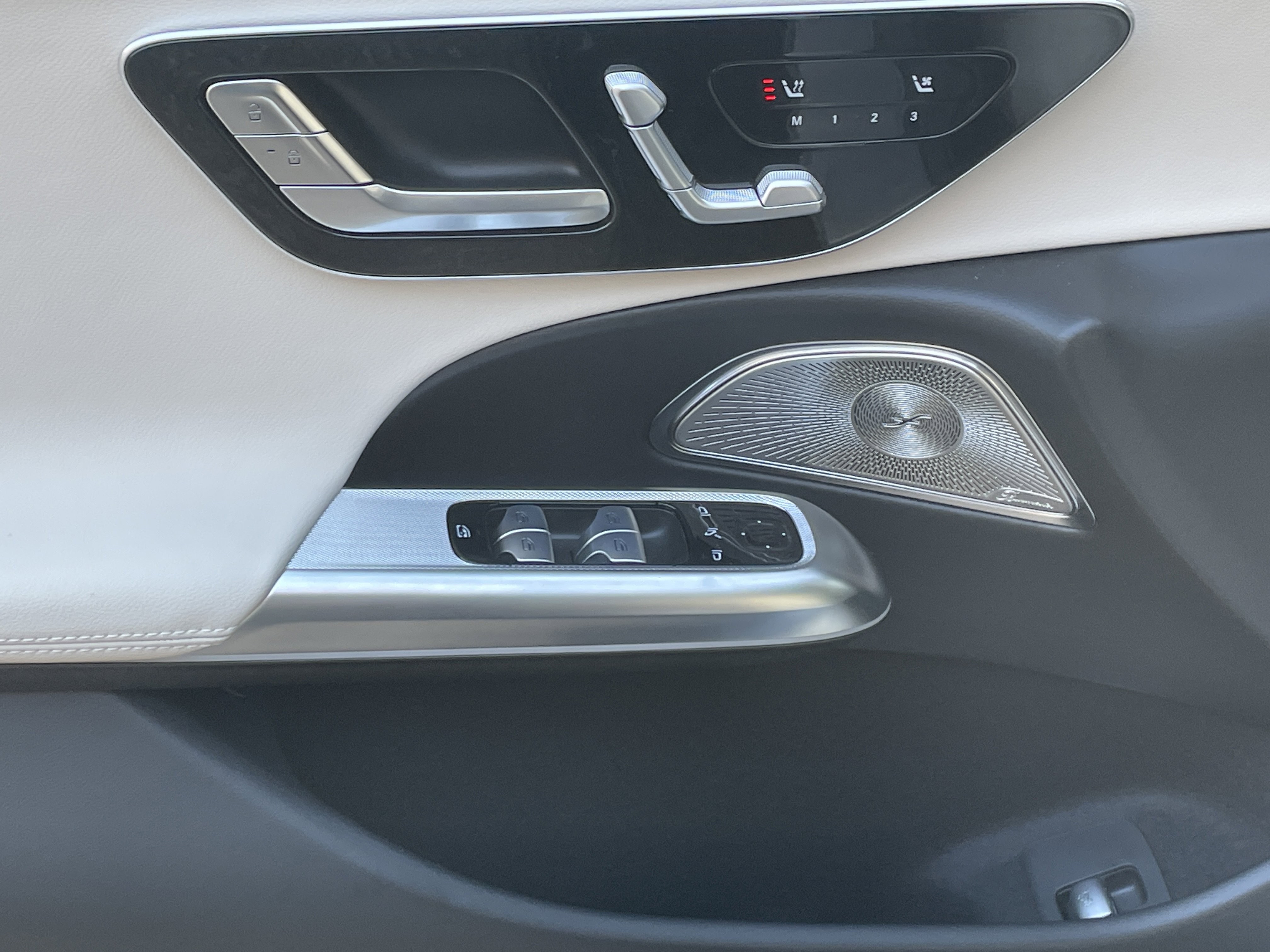 New 2026 Mercedes-Benz E 450 4MATIC Sedan image 18