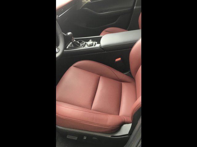 New 2026 MAZDA MAZDA3 2.5 S Hatchback w/ Premium Pkg FWD image 10