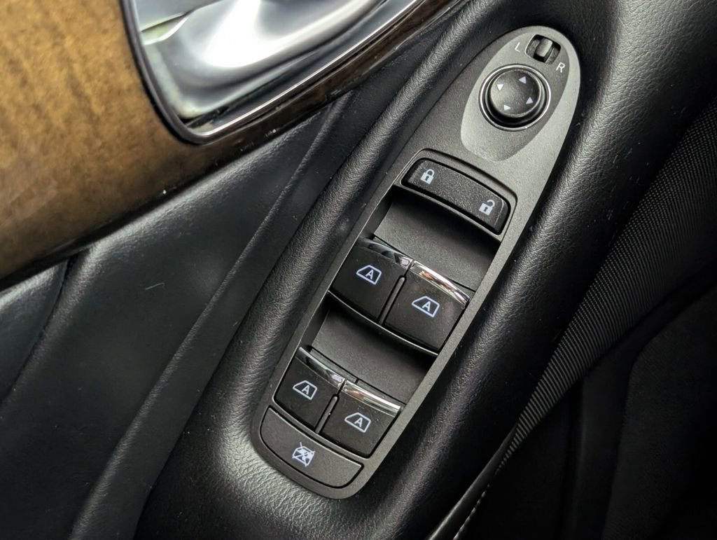 Used 2019 INFINITI Q50 Luxe RWD image 22