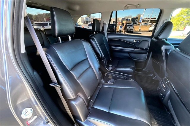 Used 2021 Honda Pilot Touring image 20
