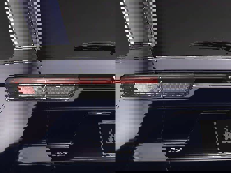 New 2023 Jeep Grand Cherokee Limited w/ Luxury Tech Group II image 76