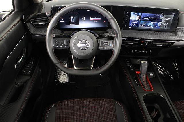 Certified 2025 Nissan Kicks SR image 7