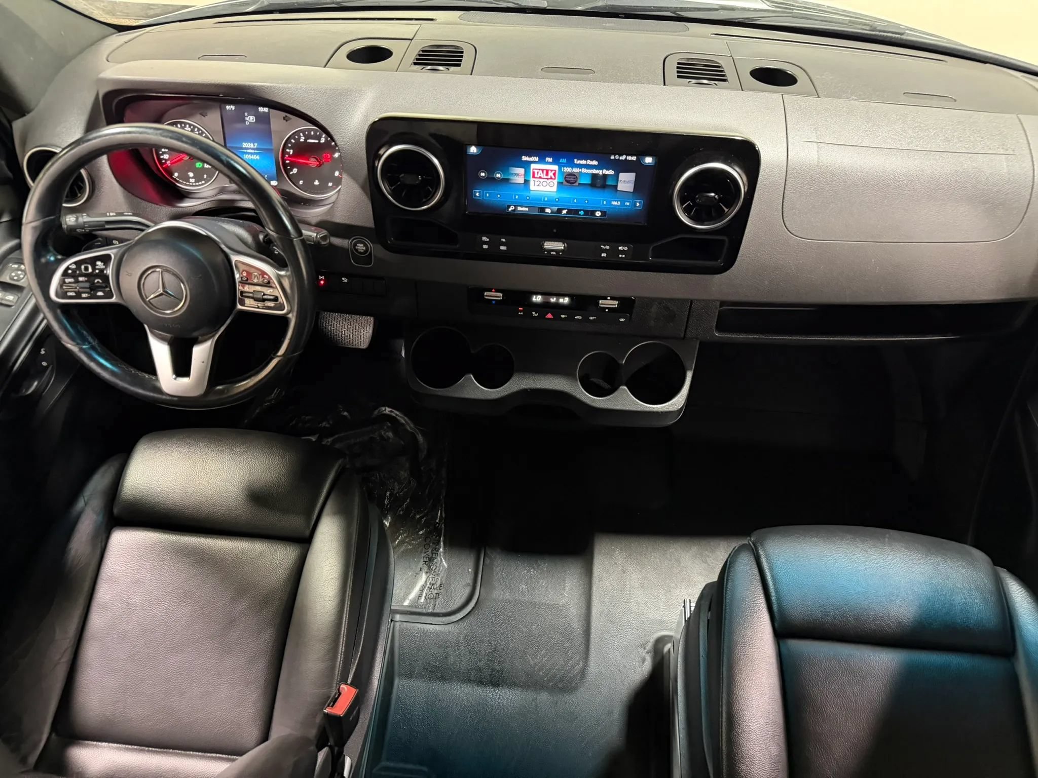 Used 2022 Mercedes-Benz Sprinter 2500 image 48