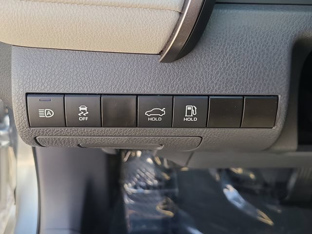 Used 2023 Toyota Camry SE w/ Convenience Package FWD image 23
