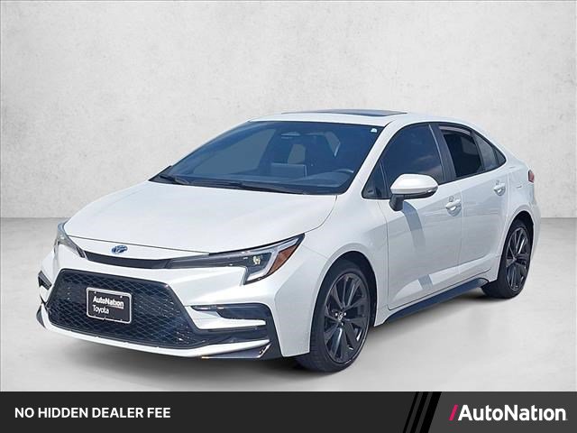 Certified 2025 Toyota Corolla SE w/ SE Premium Package