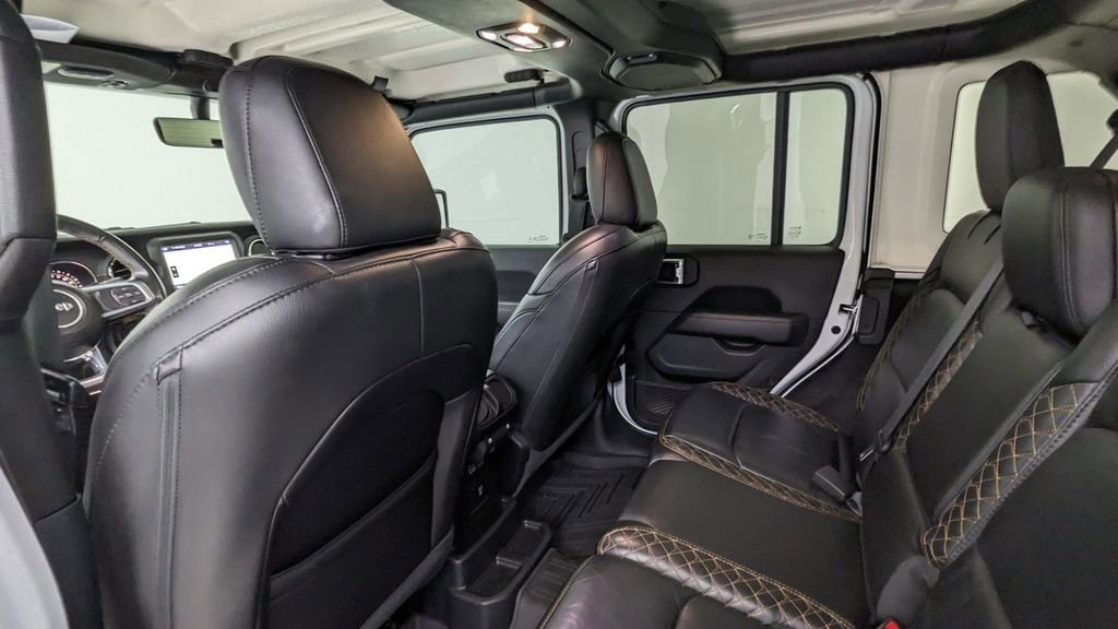 Used 2021 Jeep Wrangler Unlimited Sahara image 33