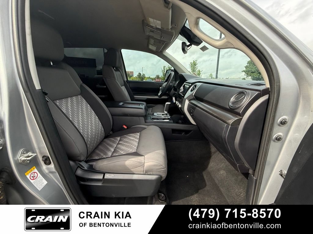 Used 2019 Toyota Tundra SR5 w/ SR5 Upgrade Package AWD/4WD image 31