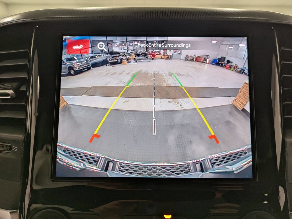 Used 2025 RAM 1500 Big Horn AWD/4WD image 17