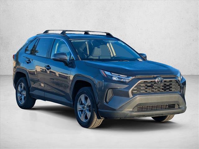 Used 2022 Toyota RAV4 XLE w/ Convenience Package FWD video 3