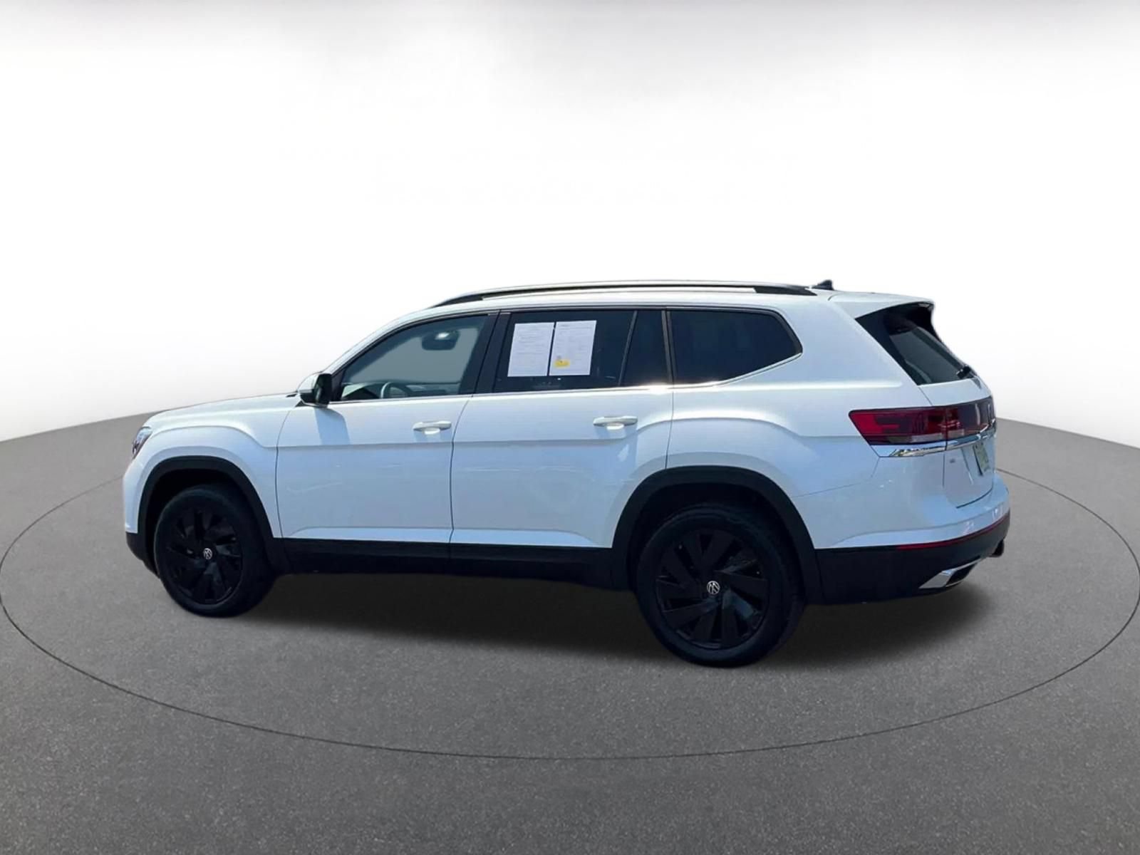 Used 2026 Volkswagen Atlas SE AWD/4WD image 7