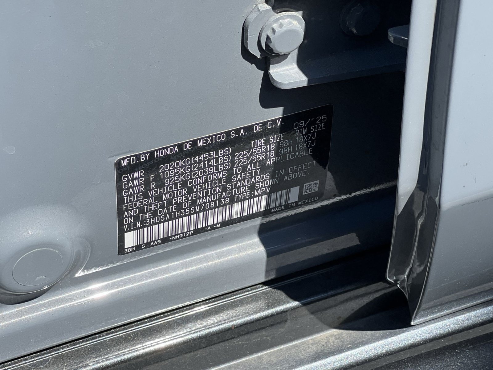 Certified 2025 Acura ADX FWD image 28