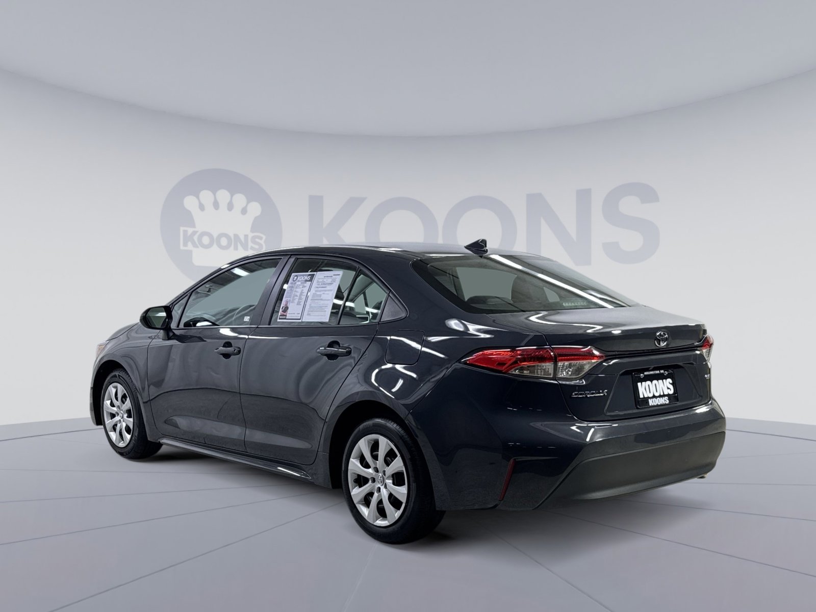 Used 2023 Toyota Corolla LE image 10