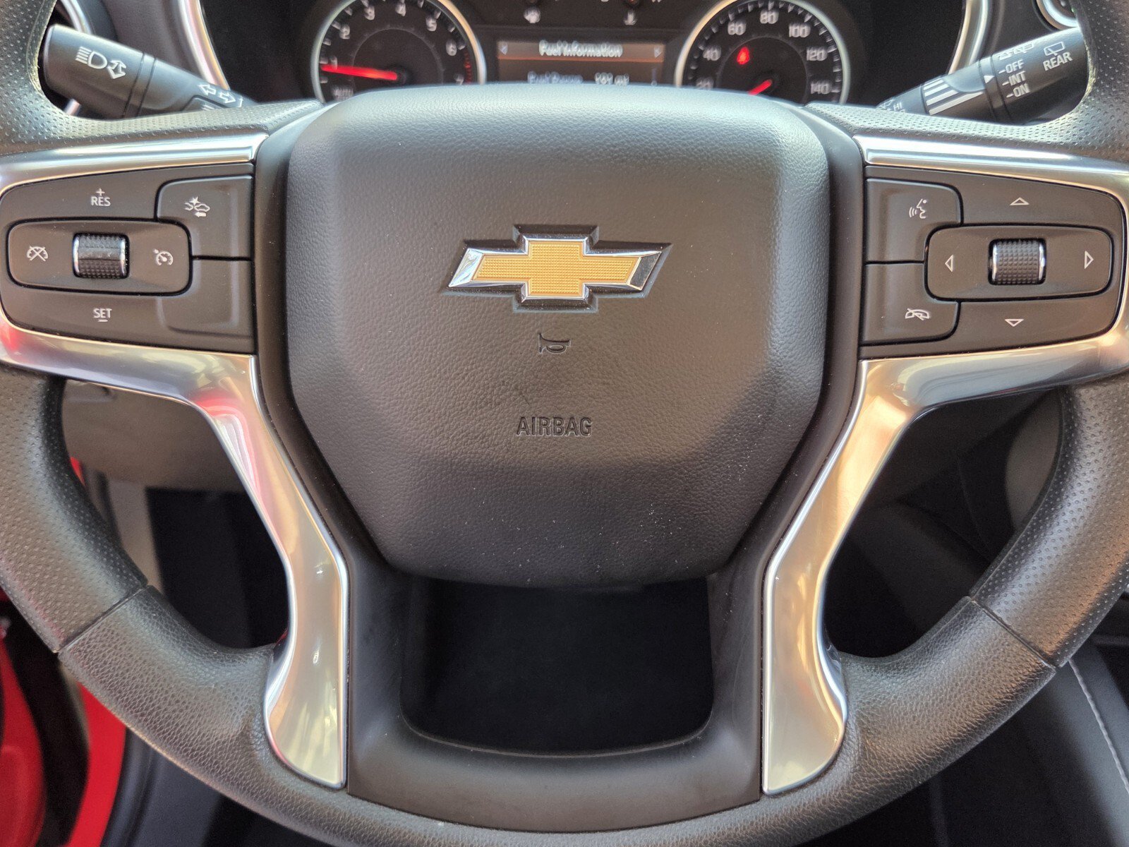 Certified 2025 Chevrolet Blazer LT FWD image 31