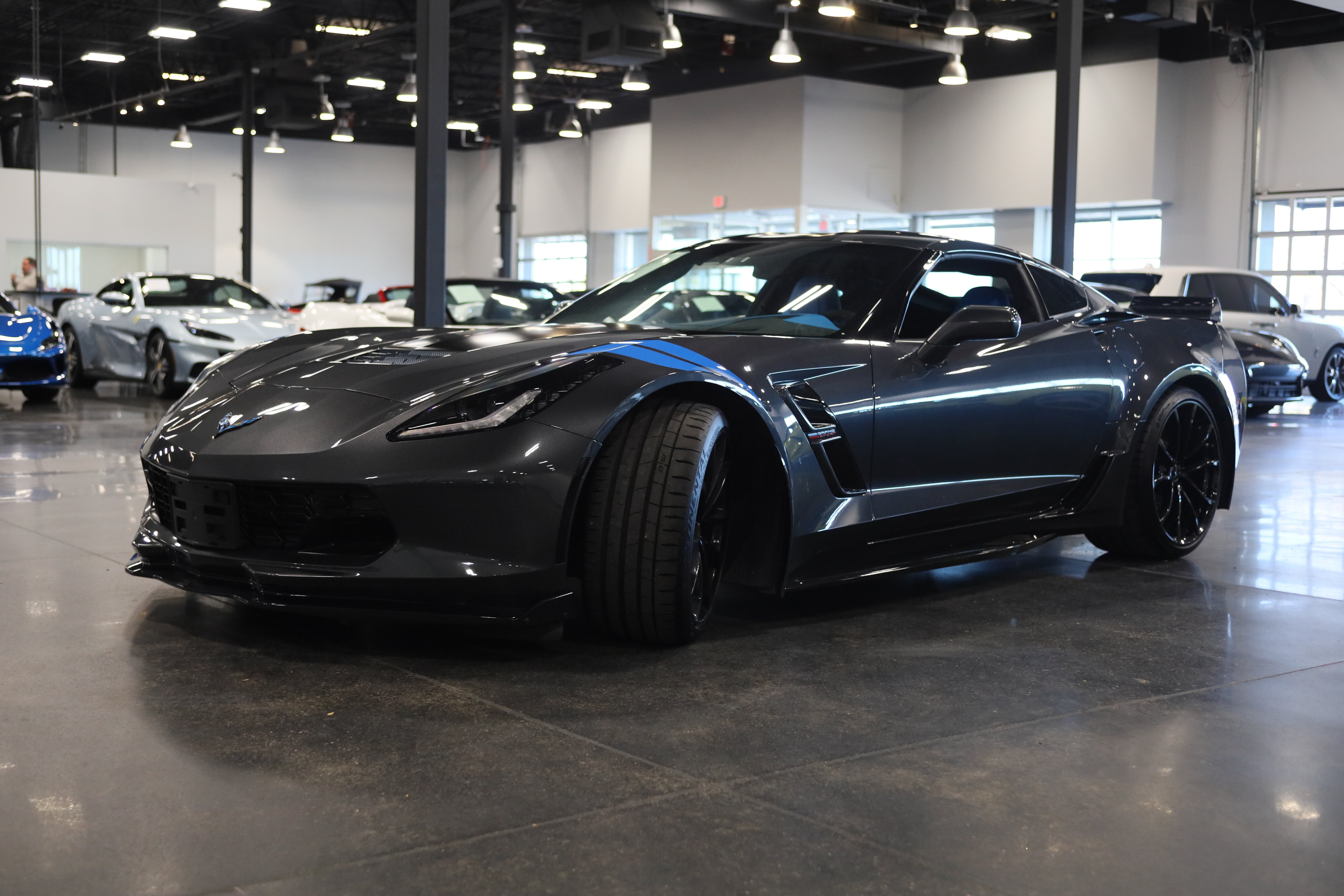 Used 2017 Chevrolet Corvette Grand Sport RWD image 3