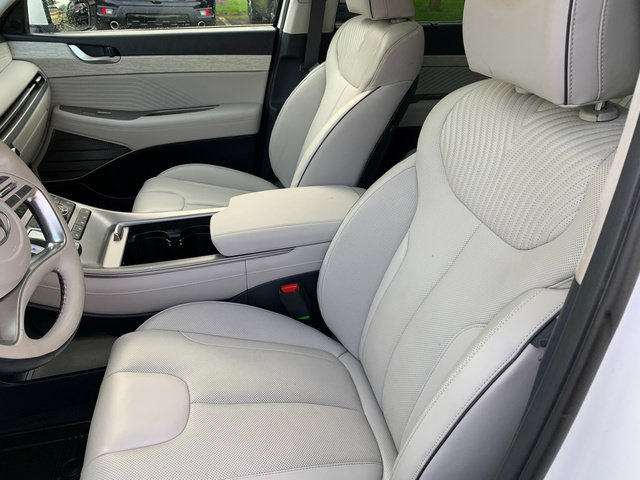 Used 2024 Hyundai Palisade Calligraphy AWD/4WD image 19