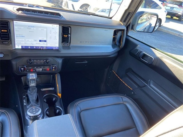 Used 2024 Ford Bronco Badlands image 16