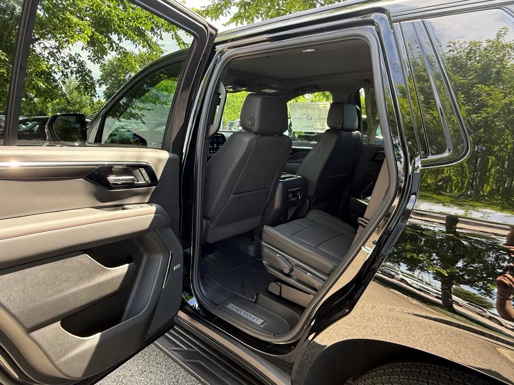 New 2026 Chevrolet Tahoe RST w/ Comfort Package AWD/4WD image 12