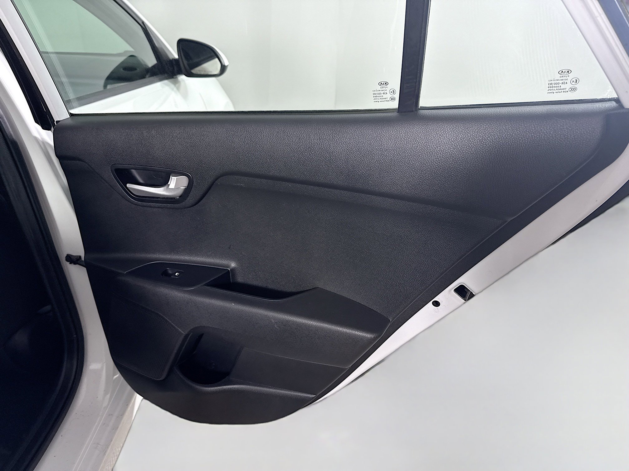 Used 2020 Kia Rio LX image 27