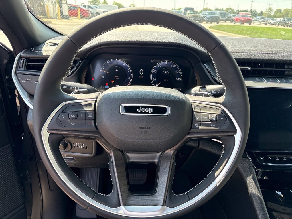 New 2027 Jeep Grand Cherokee L 4WD image 32