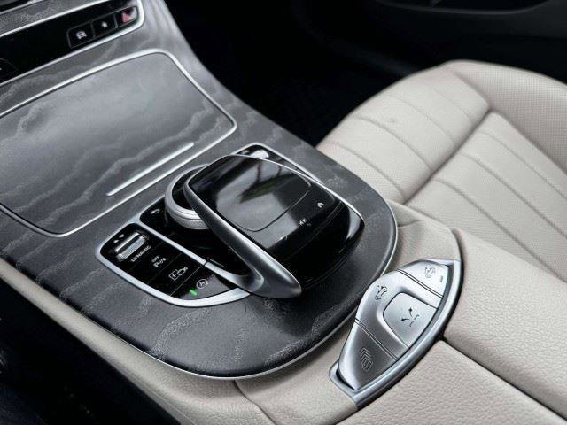 Used 2023 Mercedes-Benz E 450 4MATIC Cabriolet image 34