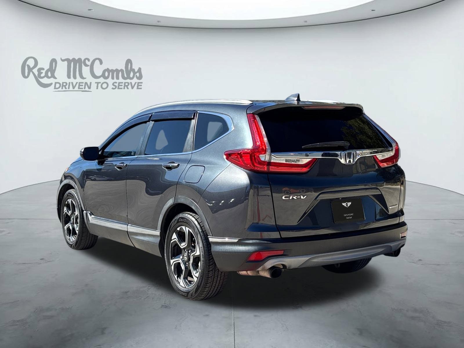 Used 2019 Honda CR-V Touring image 3