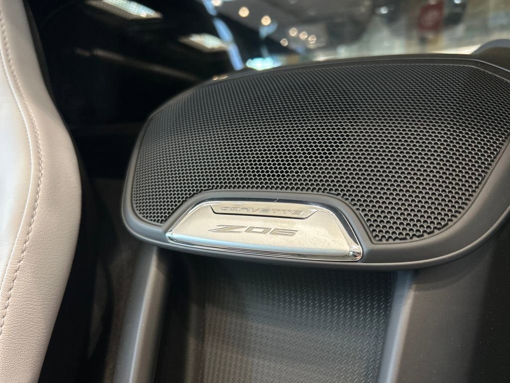 Used 2025 Chevrolet Corvette Z06 image 26