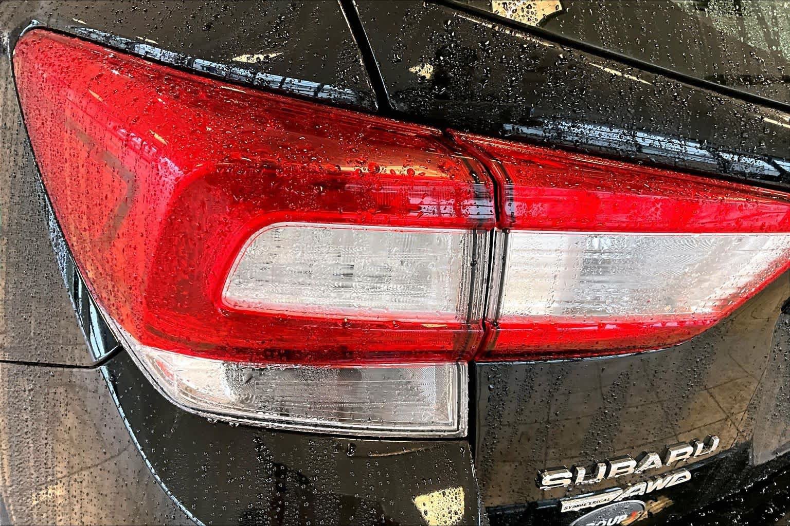 Used 2017 Subaru Impreza 2.0i Limited AWD/4WD image 28