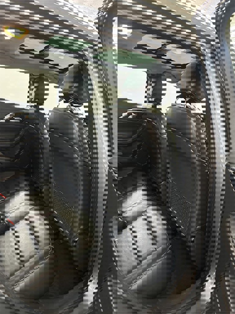 Used 2017 INFINITI QX30 Premium w/ Navigation Package image 33