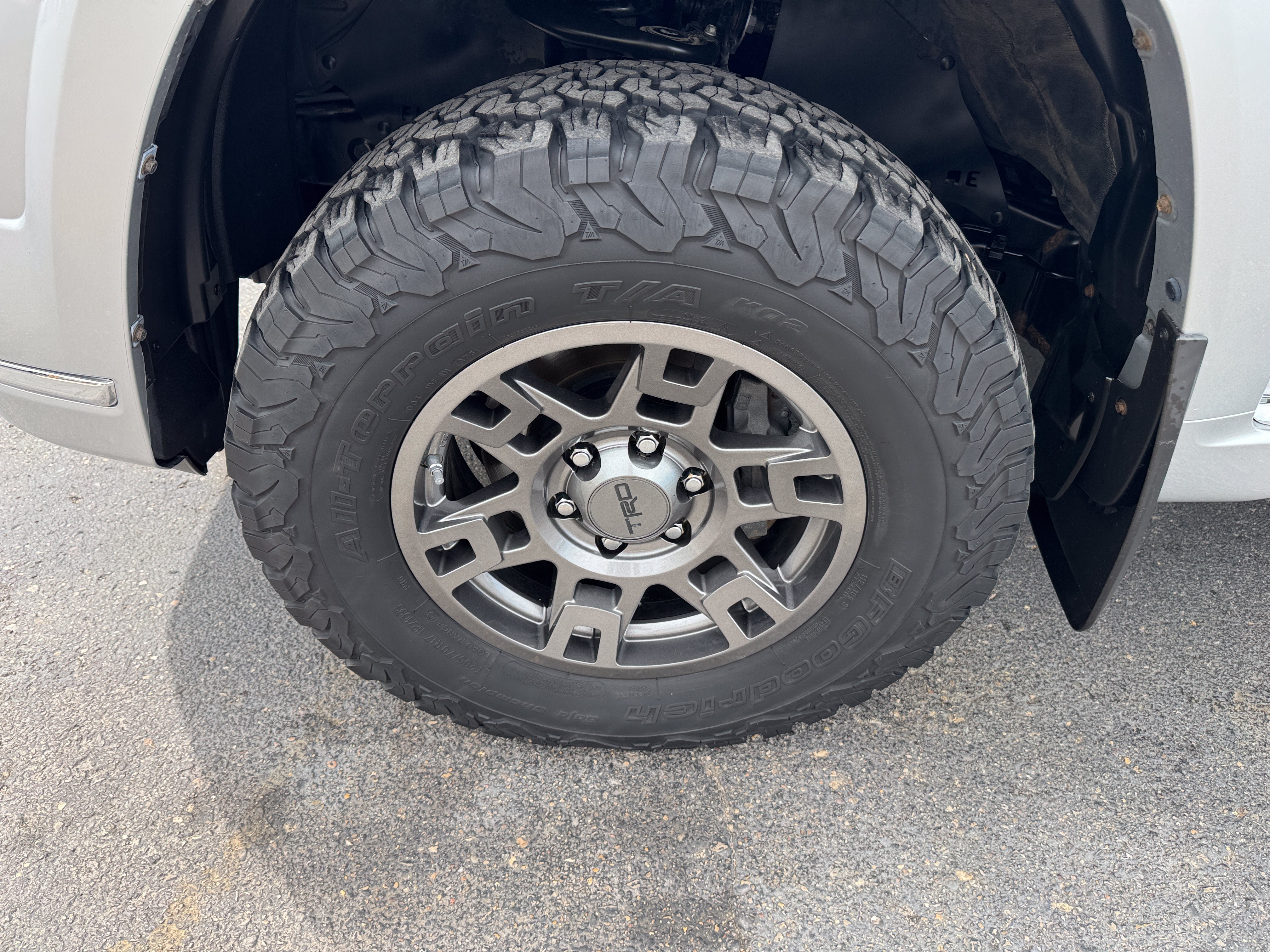 Used 2021 Toyota 4Runner Limited AWD/4WD image 37
