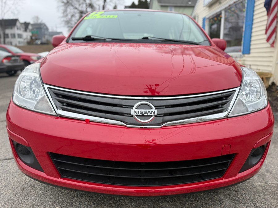 Used 2012 Nissan Versa 1.8 S w/ Plus Pkg image 2