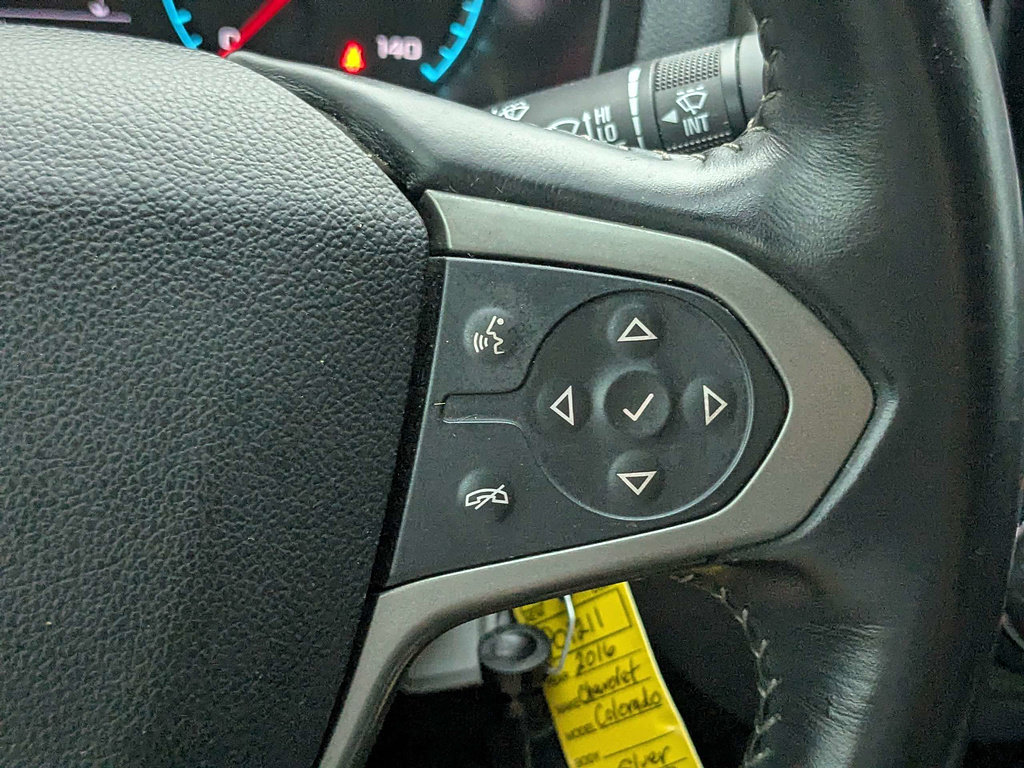 Used 2016 Chevrolet Colorado Z71 AWD/4WD image 29