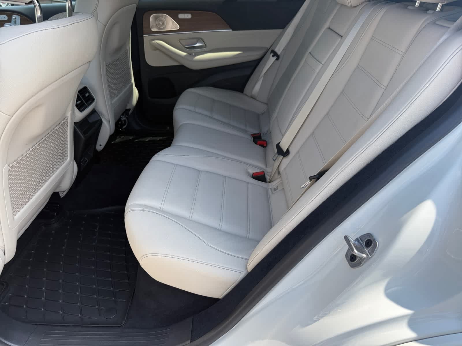Certified 2024 Mercedes-Benz GLE 450e 4MATIC image 11