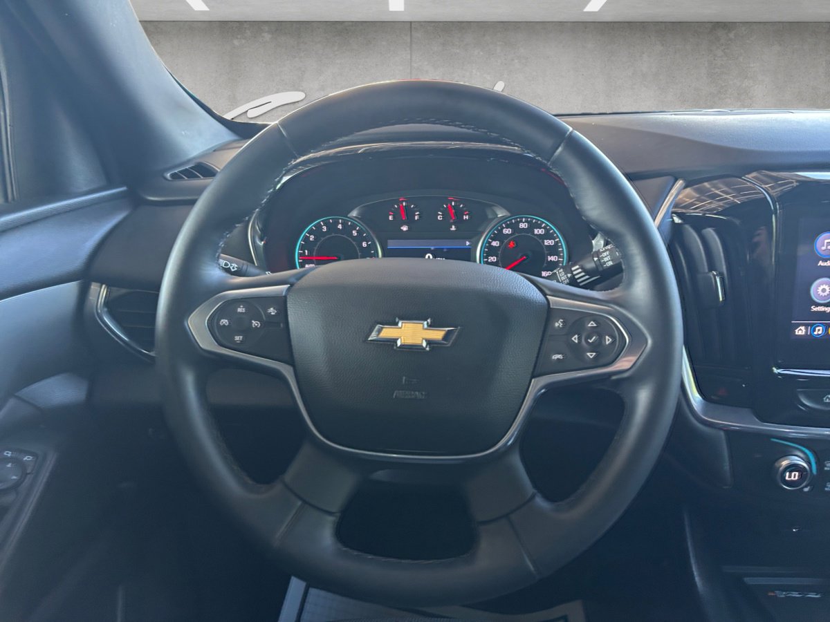 Used 2023 Chevrolet Traverse LT image 25
