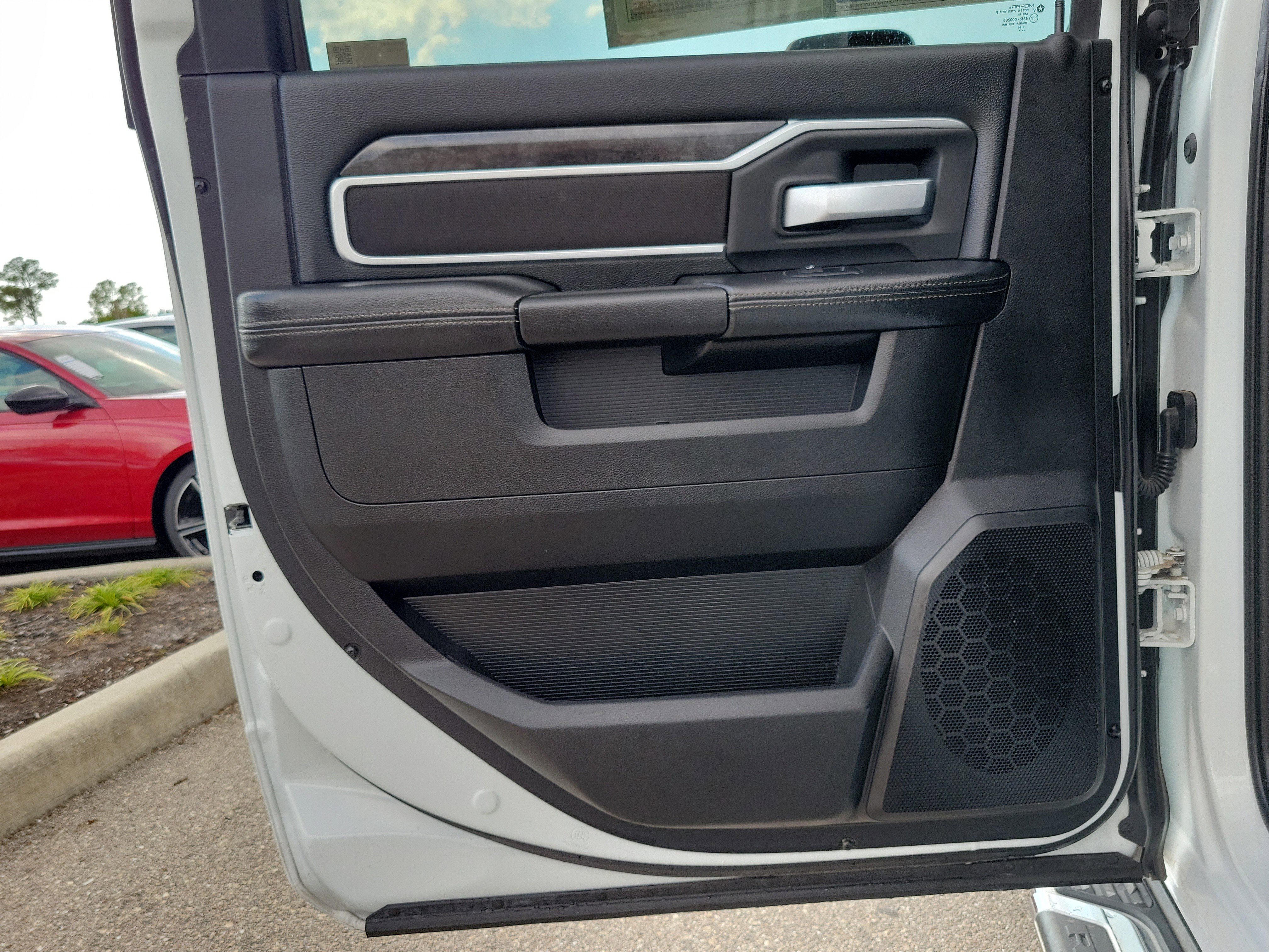 Used 2024 RAM 2500 Big Horn image 17