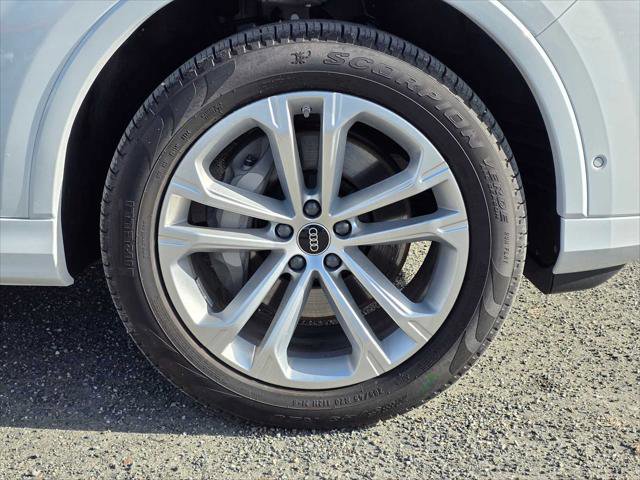 Used 2025 Audi Q7 3.0T Premium Plus AWD/4WD image 9